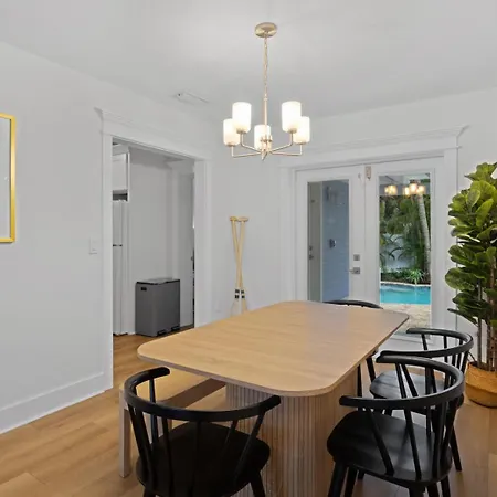 Bean Point Beach Cottage: North End Pool Home, Close To Beach & Bay By Anna Maria Life-3